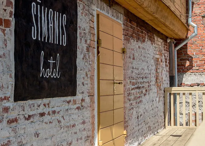 Simanis Boutique Hotel