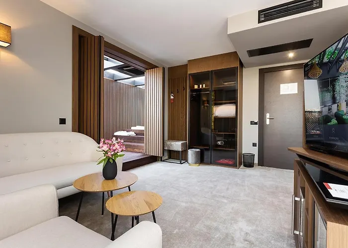 Abrazo Sofia Hotel By Hmg
