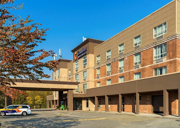 Comfort Inn & Suites Surrey