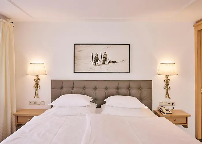 Hotel Garni Sursilva