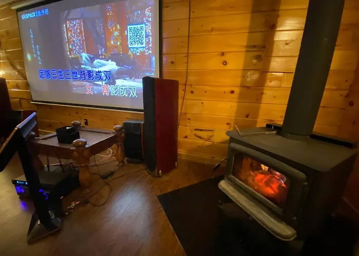 Madawaska Lodge