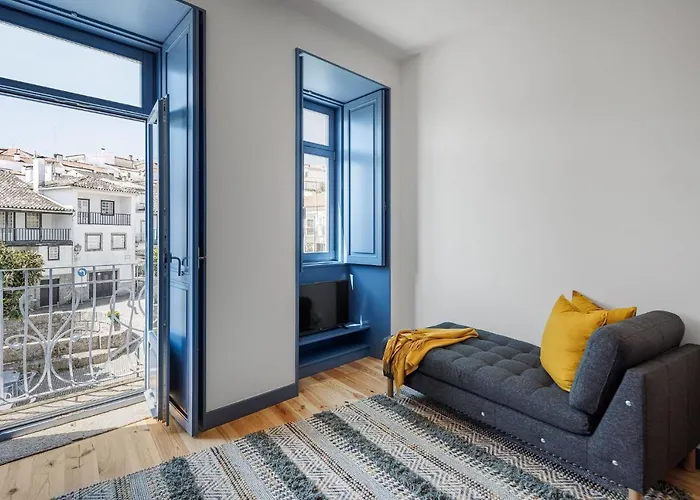 Pensão Luisinha by Casas com Estória Boutique Houses
