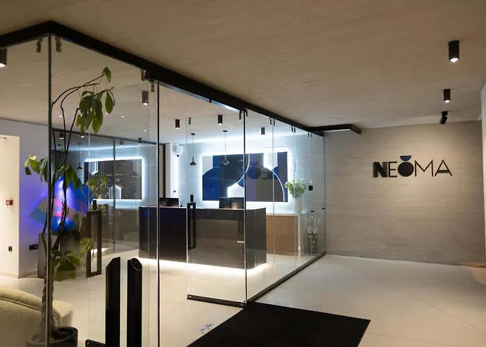 Neoma