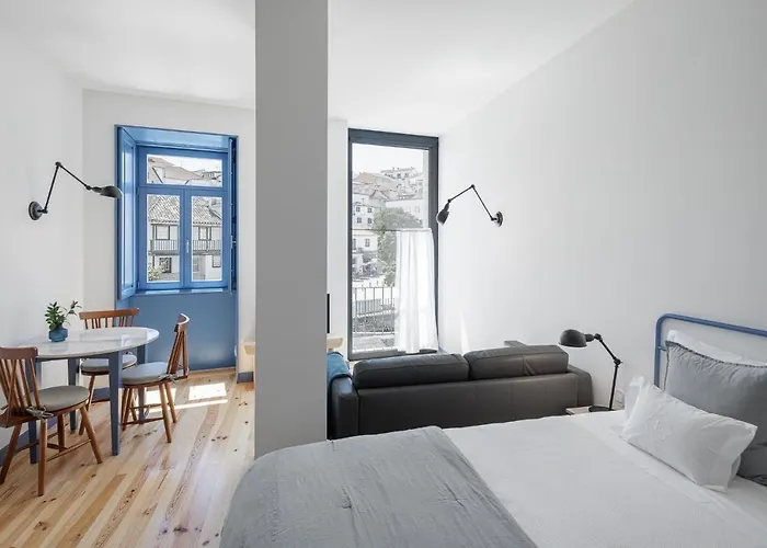 Pensão Luisinha by Casas com Estória Boutique Houses