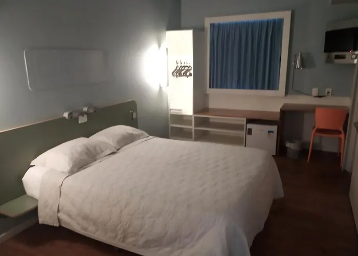 Ibis Budget Nao Me Toque