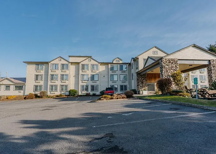 The Ashley Inn & Suites