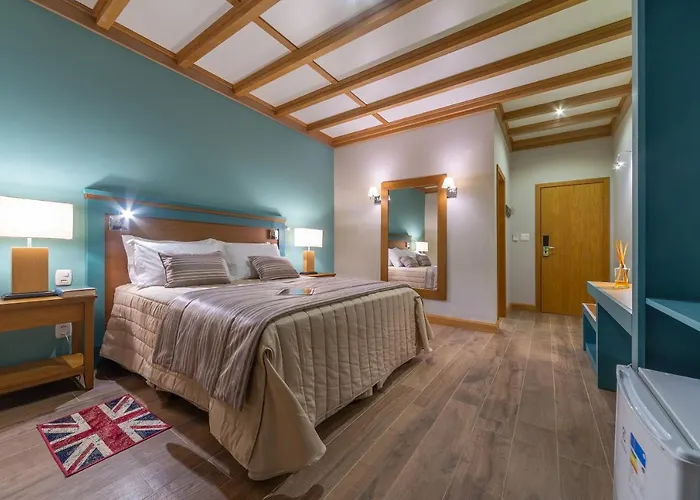 Hotel Britanico Express