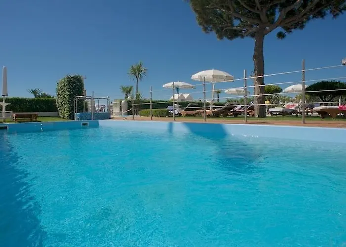 Hotel Universo