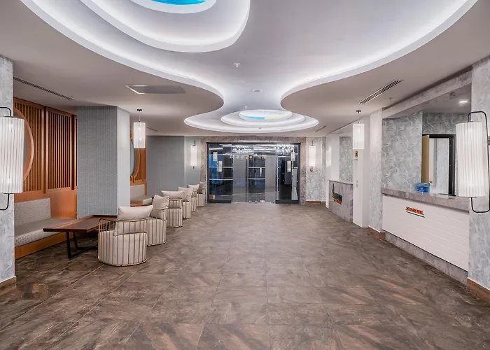 Arnor De Luxe Hotel & Spa