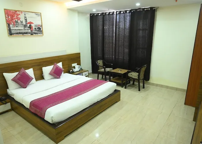 Hotel Grand Kailash,Kotdwara