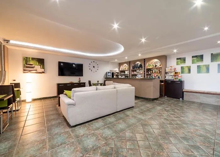 Hotel Cesirja