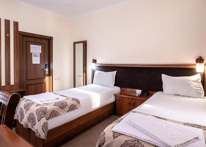 Makon Hotel