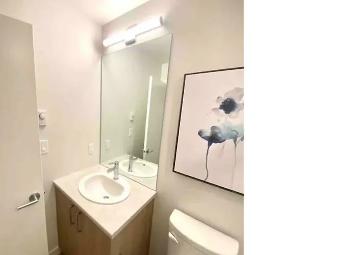 Perfect Brand New Studio Downtown Sidney