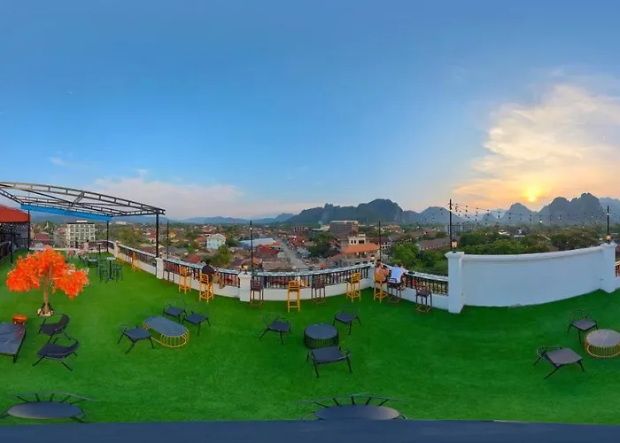 Confetti Garden Hotel