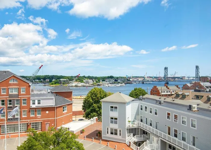 Sheraton Portsmouth Harborside Hotel