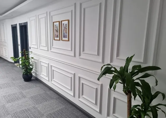 Royal Homes 502