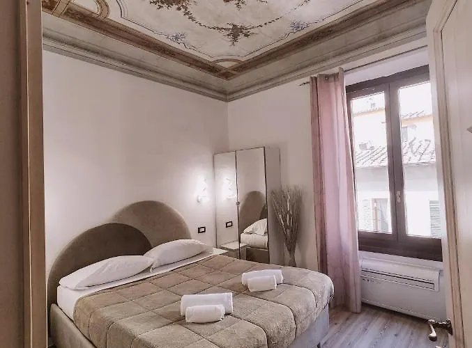 Nashira Rooms B&B Affittacamere Florencia