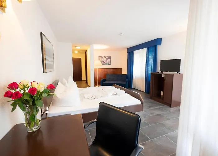 Hotel Astoria Am Urachplatz