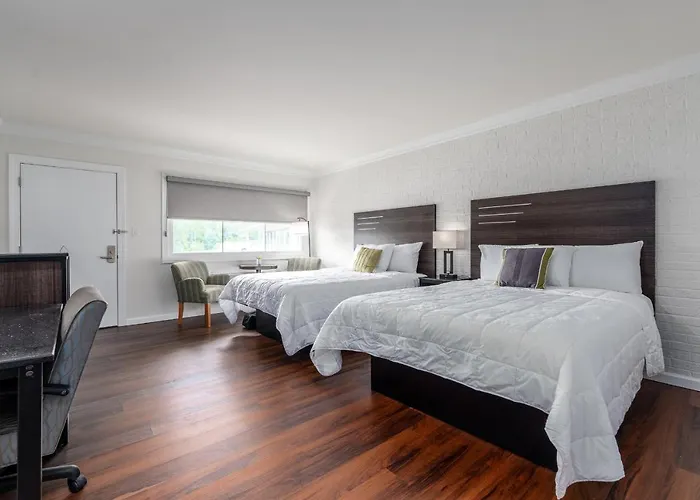 Crewe Boutique Inn