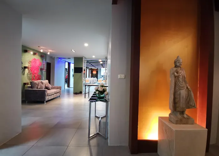 Sino House Phuket Hotel - Sha Plus