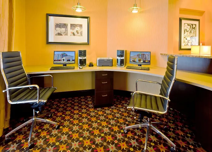 Holiday Inn Express Nashville-Opryland By Ihg