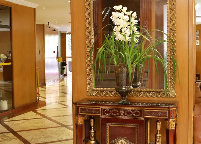 San Raphael Hotel