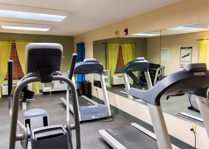 Holiday Inn Express Hotel & Suites Kinston By Ihg