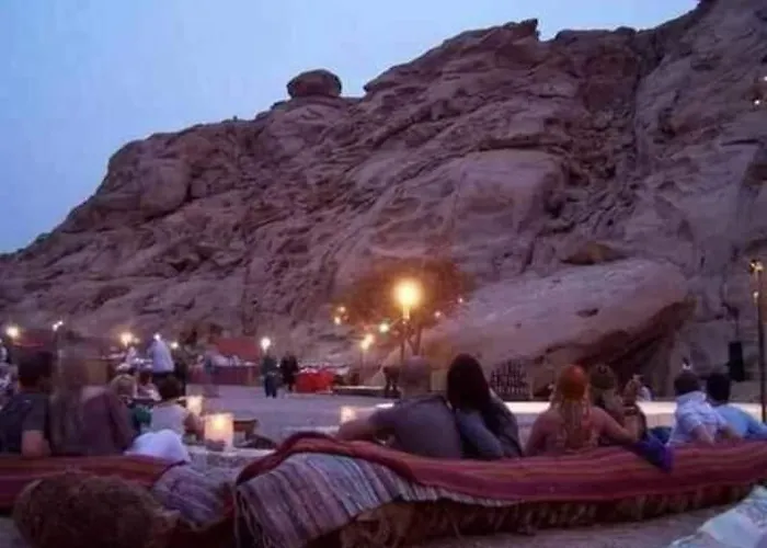 Porto Sharm Hosts & Apartments
