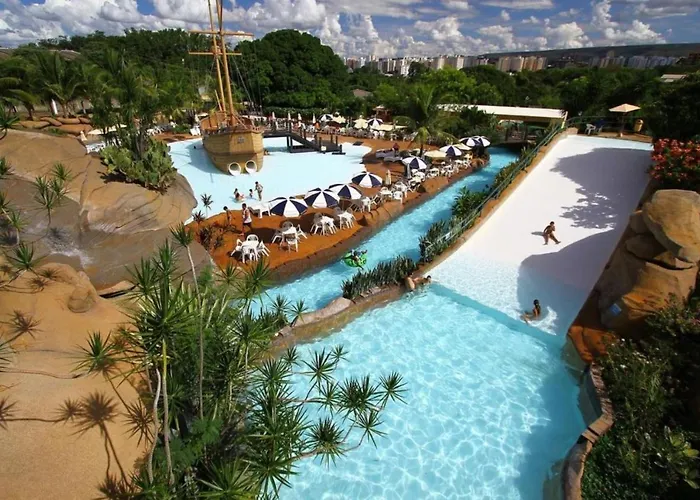 Spazzio Diroma Hospedagem com acesso gratuito no Acqua Park