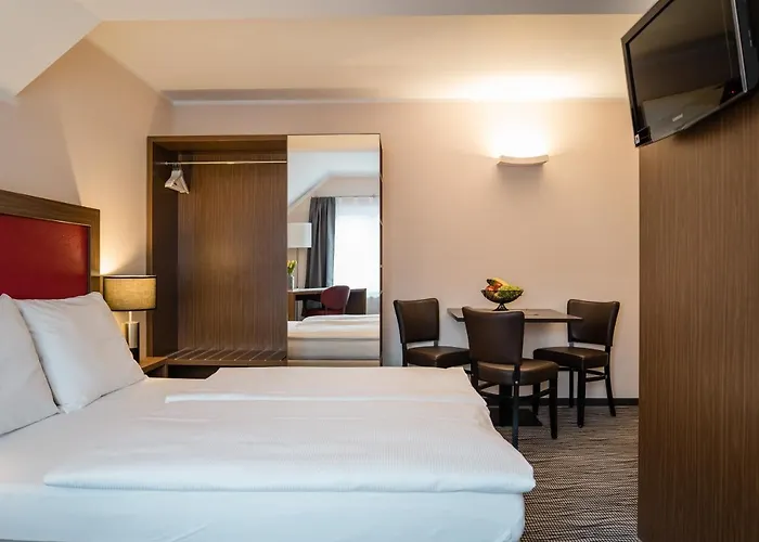 Point Hotel Apartments&Rooms