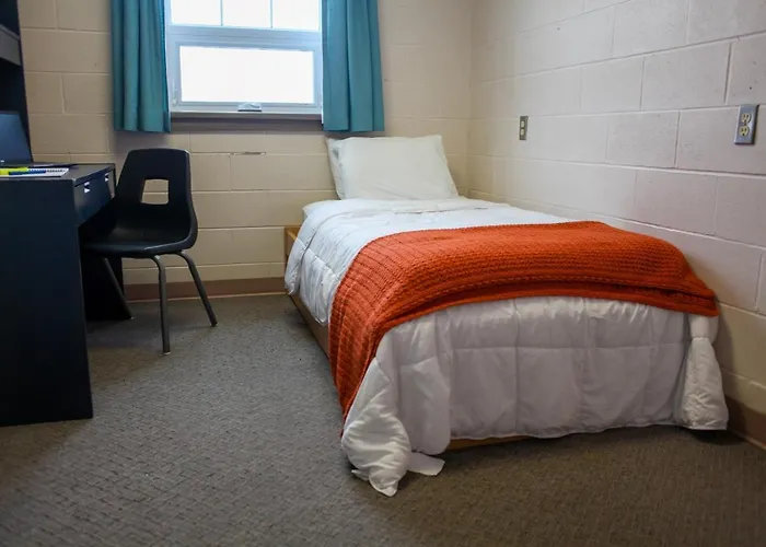 Residence & Conference Centre - Timmins