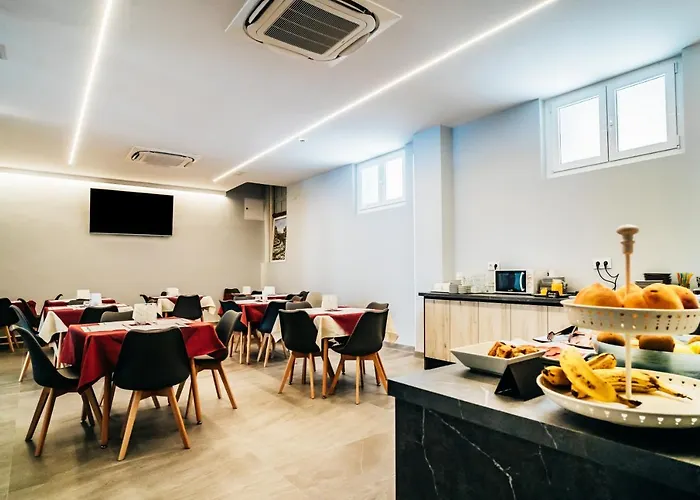Arevalos Hotel