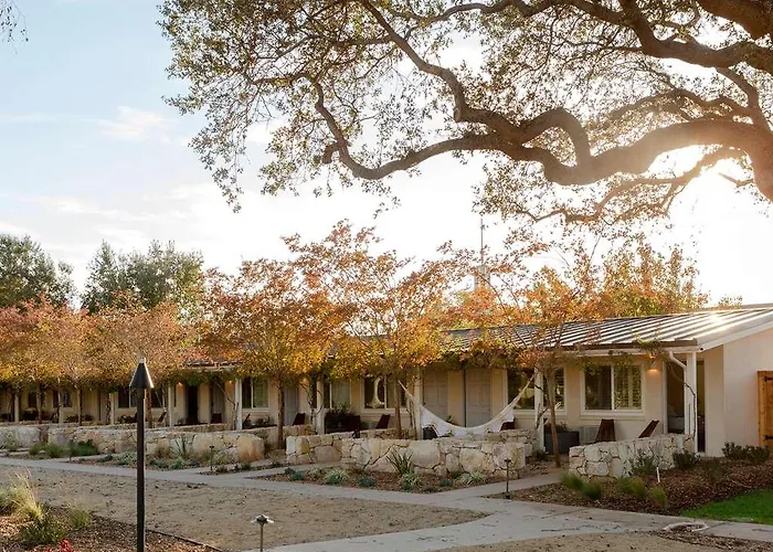 Hotel Ynez