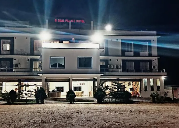Bishal Palace Hotel