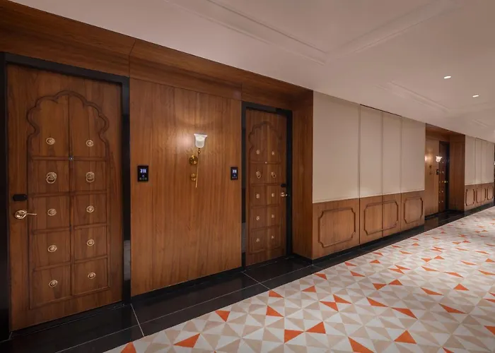Uday Palace Navsari, A Member Of Radisson Individuals