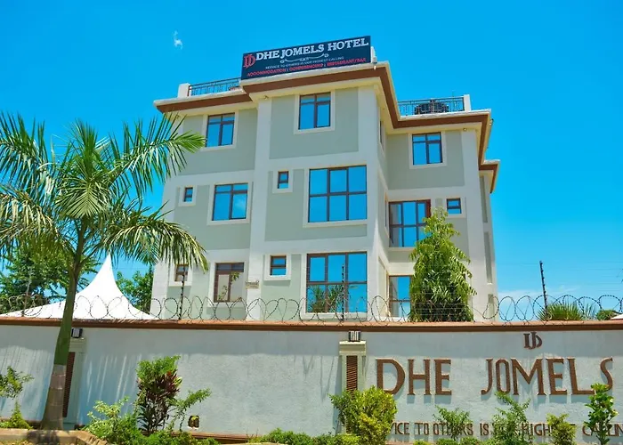 Dhe Jomels Hotel