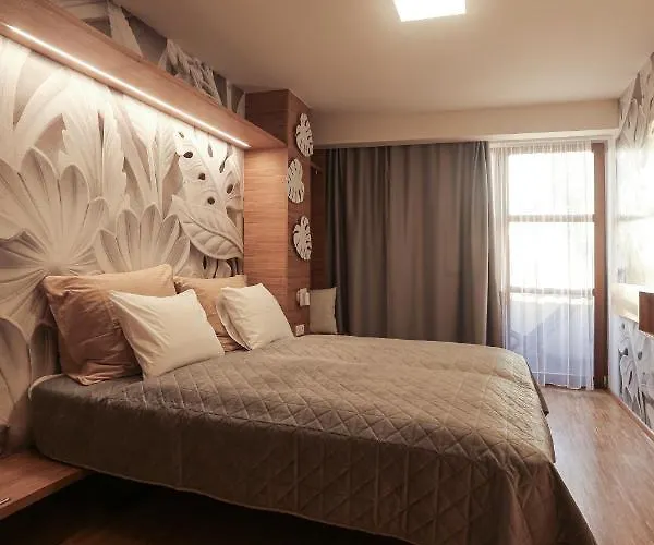 Par Pokoju Microhotel
