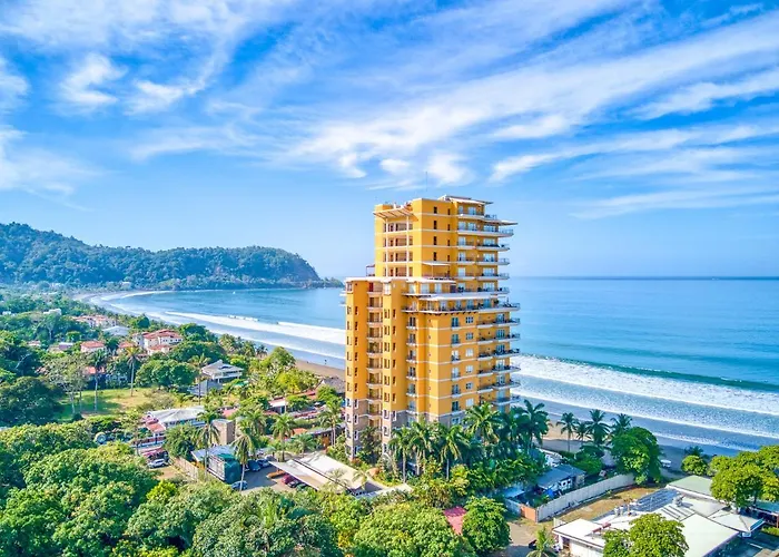 Secretjaco - Luxury Beach Front Penthouse With Pool & Jacuzzi