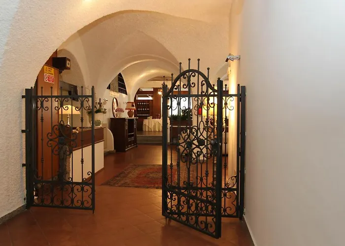 Olympic Turismo Antico Borgo Hotel