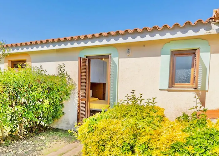 Iss Travel, Apartments In Via Torino - 800 M From La Cinta Beach