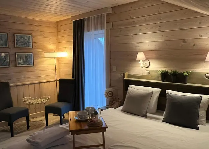 Agate Hotel