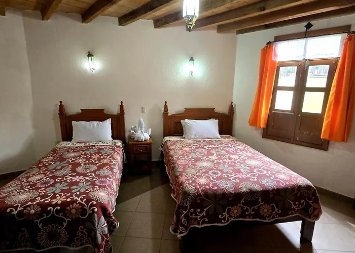 Hotel Plaza Baratillo