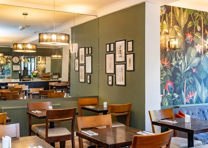 Croft Court Hotel Free Parking London