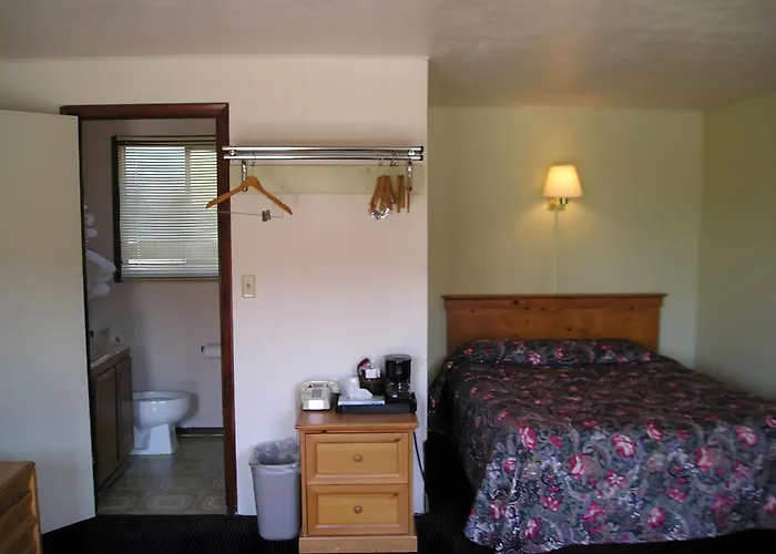 Yellowstone Country Inn