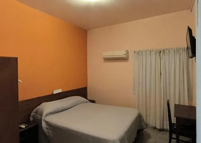 Hotel Lobato