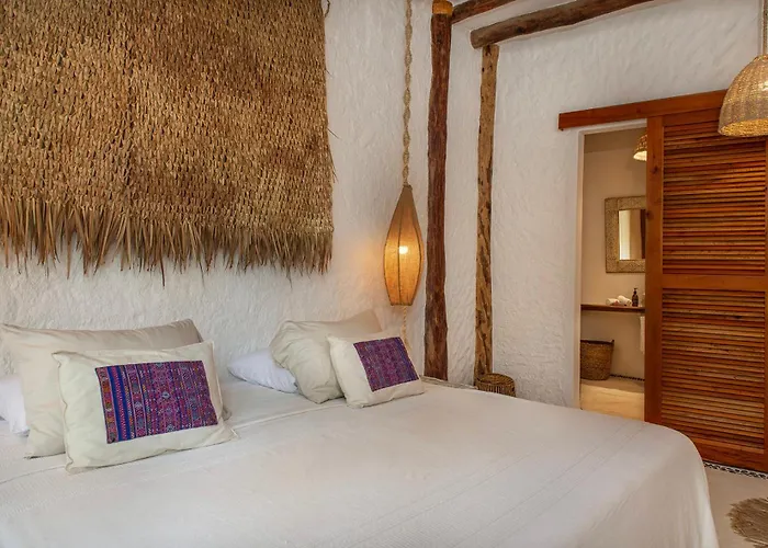 Mawimbi Boutique Hotel