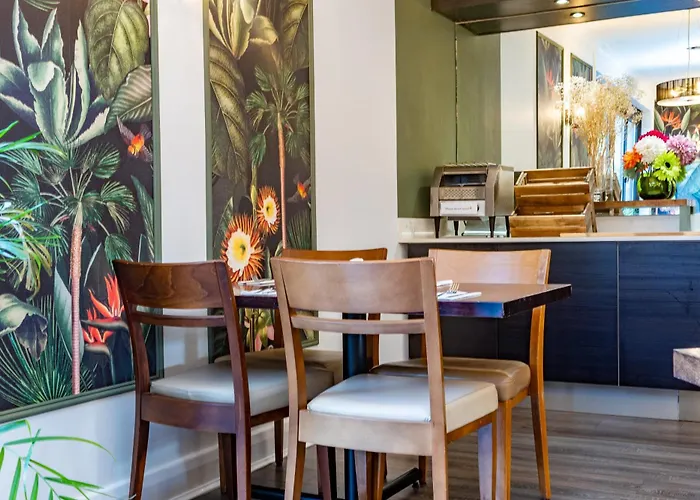 Croft Court Hotel Free Parking London