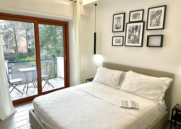 Room Center Sorrento Baby