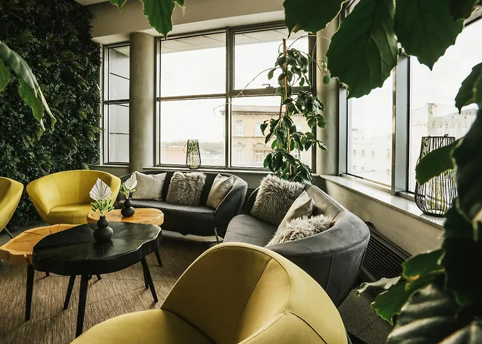 Green Hotel