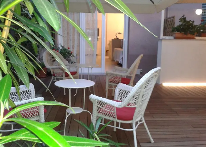 Ma Hotel